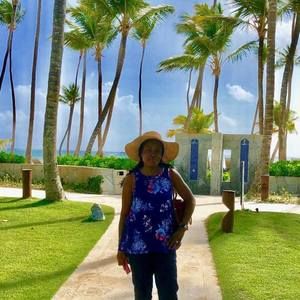 Meet your Posher, Marcy